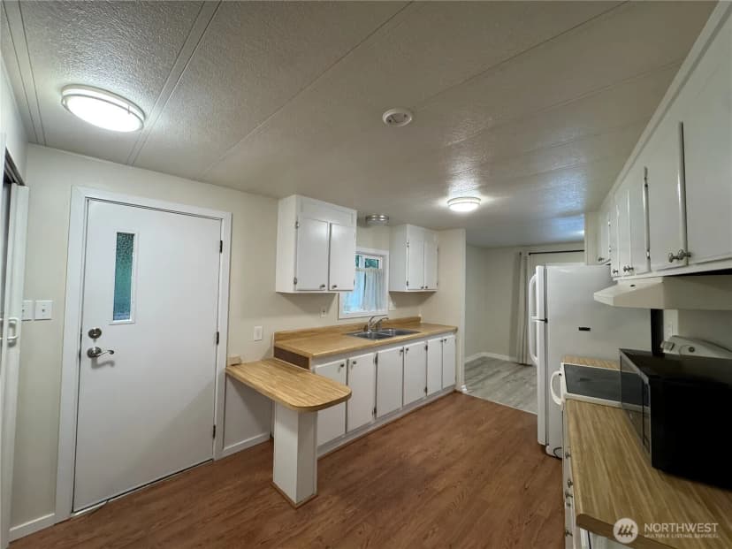 Property photo for 201 Union Avenue Se, Renton photo 6