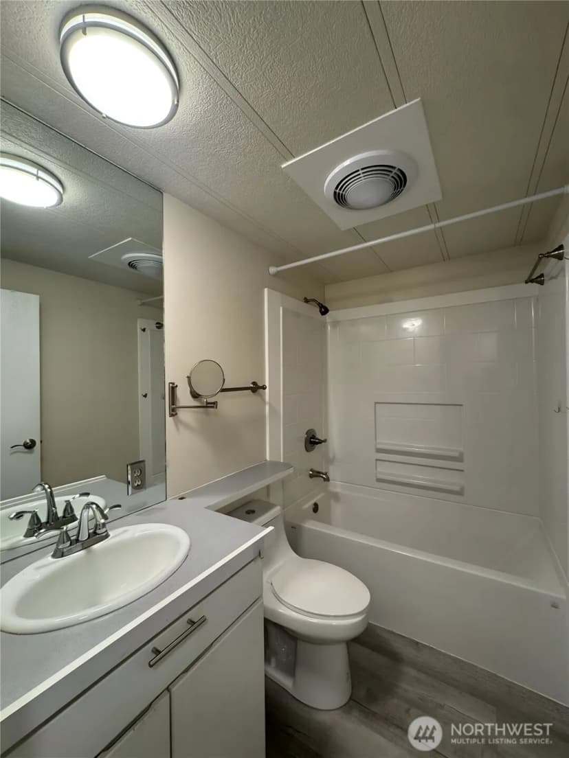 Property photo for 201 Union Avenue Se, Renton photo 7