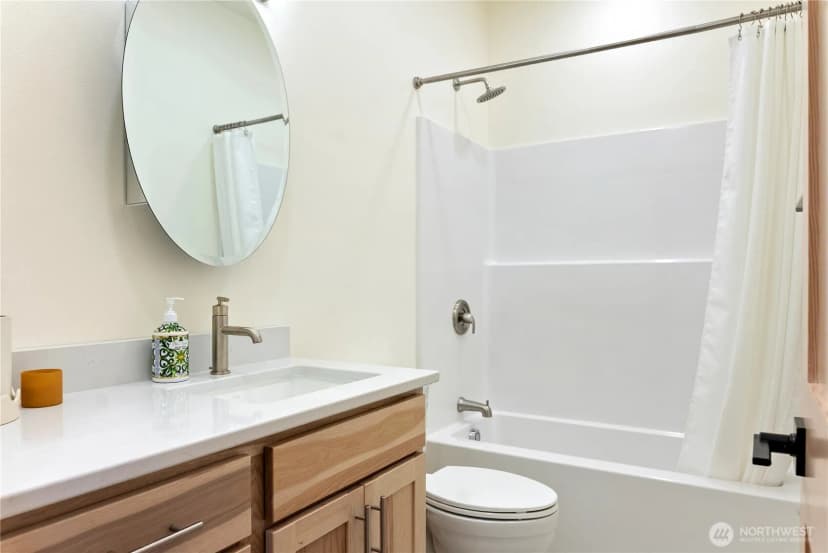 Property photo for 7 Round Rock Lane, Winthrop photo 24