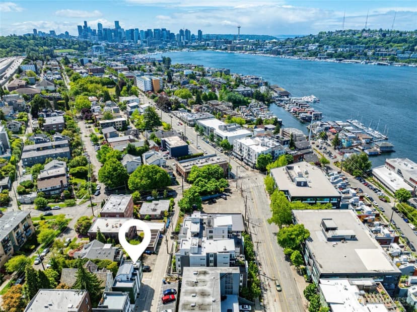 Property photo for 2817 Franklin Avenue E #b, Seattle photo 17