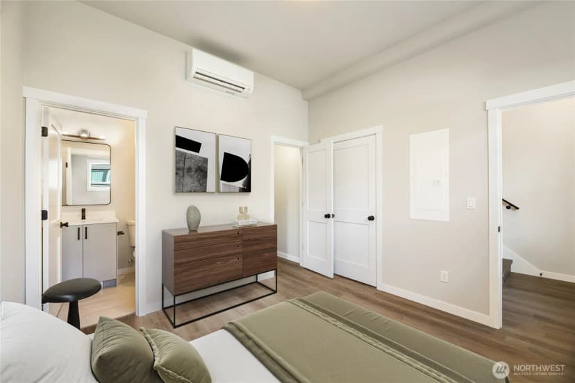 Property photo for 2817 Franklin Avenue E #b, Seattle photo 10