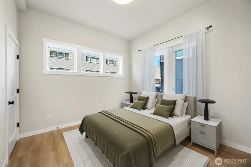 Property photo for 2817 Franklin Avenue E #b, Seattle photo 9