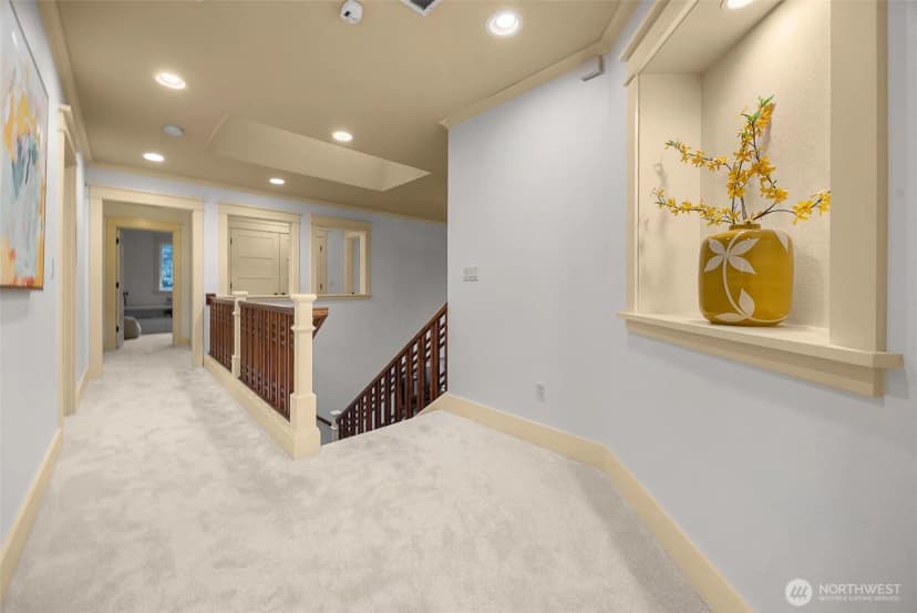 Property photo for 16305 Se 37th Street, Bellevue photo 21