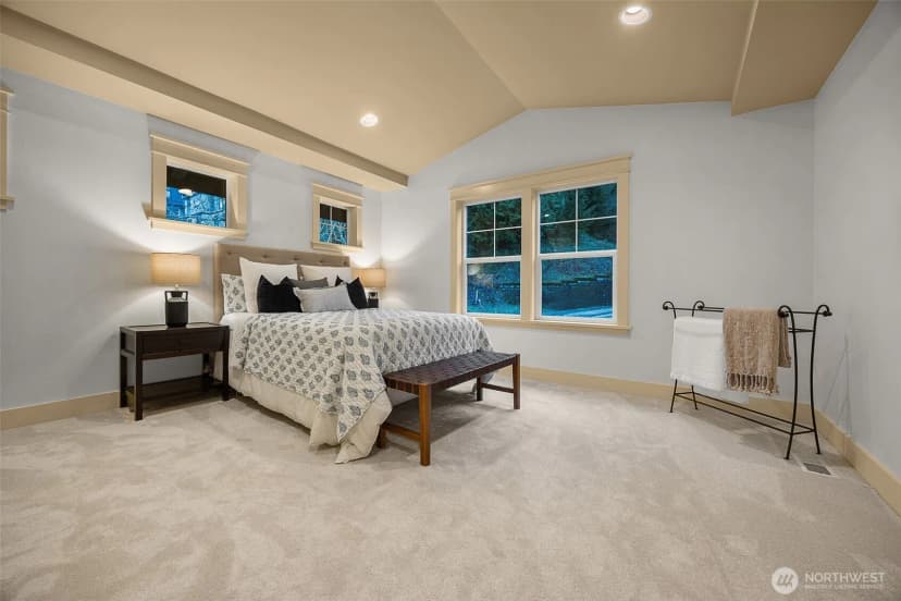 Property photo for 16305 Se 37th Street, Bellevue photo 33