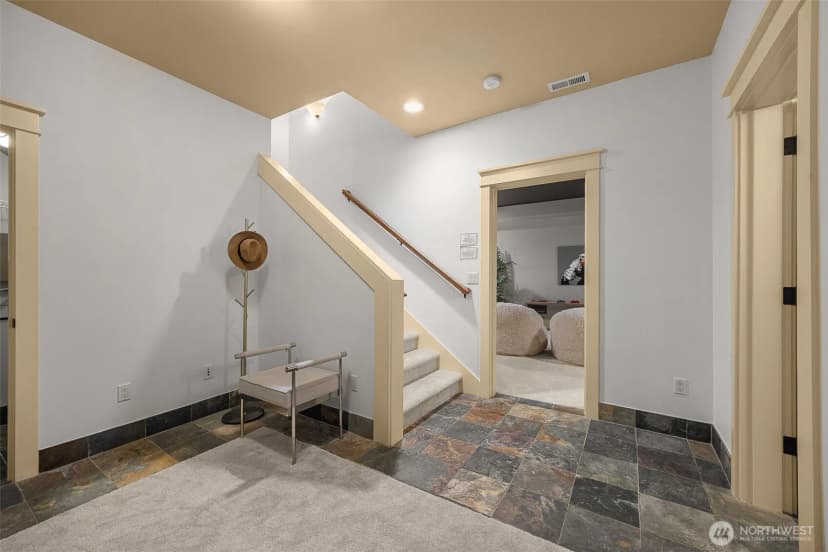 Property photo for 16305 Se 37th Street, Bellevue photo 35
