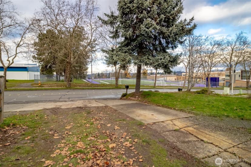 Property photo for 4435 S 144th St, Tukwila photo 5