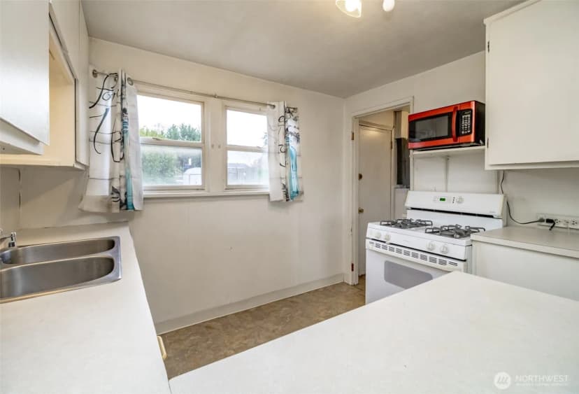 Property photo for 4435 S 144th St, Tukwila photo 24