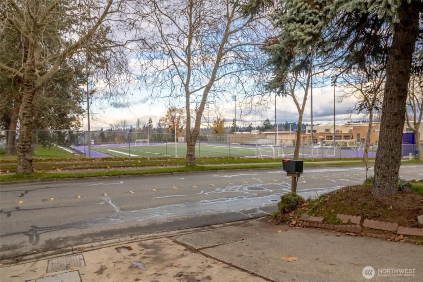 Property photo for 4435 S 144th St, Tukwila photo 6