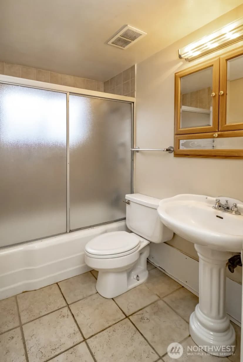 Property photo for 4435 S 144th St, Tukwila photo 34