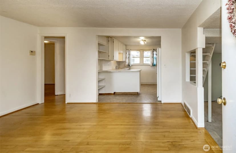 Property photo for 4435 S 144th St, Tukwila photo 12