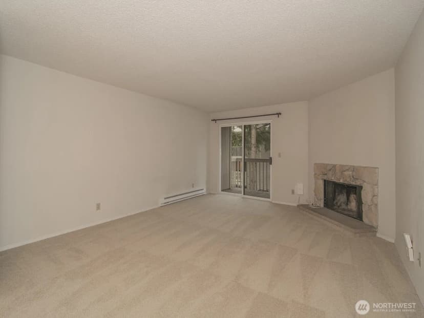 Property photo for 14527 Ne 40th Street #g204, Bellevue photo 6