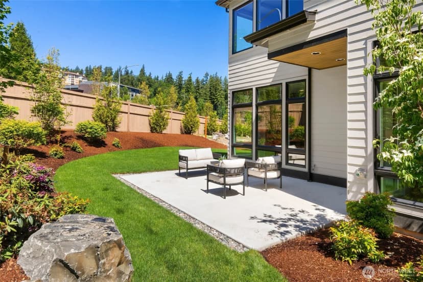 Property photo for 21017 Se 80th Street, Issaquah photo 5