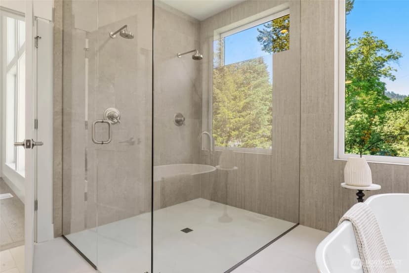 Property photo for 21017 Se 80th Street, Issaquah photo 27
