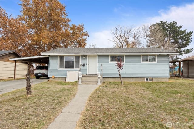 Property photo for 1715 N 24th Avenue, Pasco photo 2