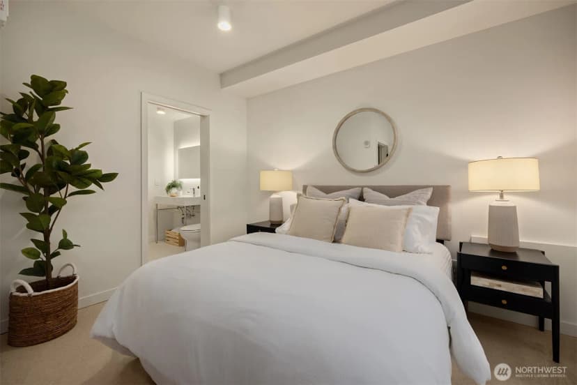 Property photo for 522 Madrona Way Ne #4, Bainbridge Island photo 13