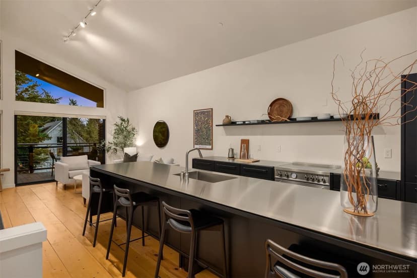 Property photo for 522 Madrona Way Ne #4, Bainbridge Island photo 10