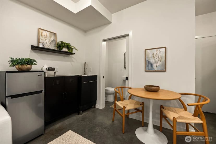 Property photo for 522 Madrona Way Ne #4, Bainbridge Island photo 24