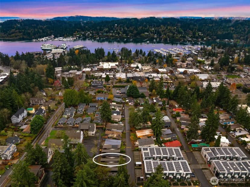 Property photo for 522 Madrona Way Ne #4, Bainbridge Island photo 28