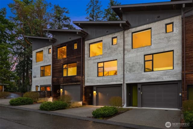 Property photo for 522 Madrona Way Ne #4, Bainbridge Island
