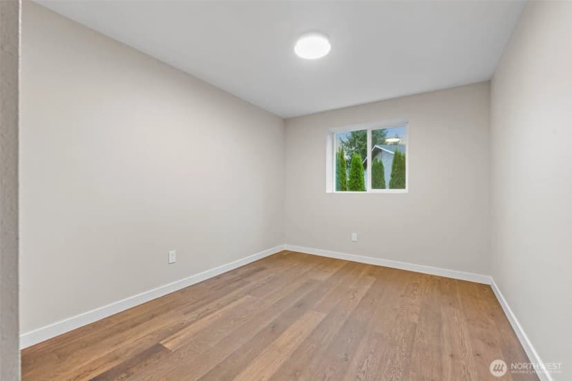 Property photo for 5208 66th Avenue W, University Place photo 35