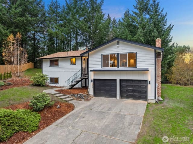 Property photo for 5208 66th Avenue W, University Place