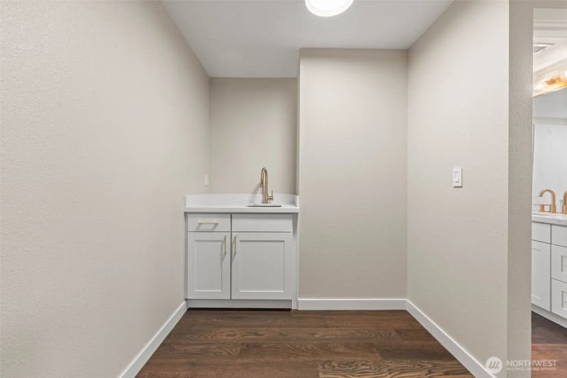 Property photo for 5208 66th Avenue W, University Place photo 34