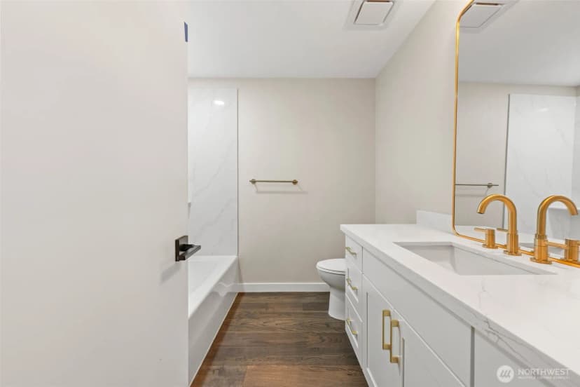 Property photo for 5208 66th Avenue W, University Place photo 32