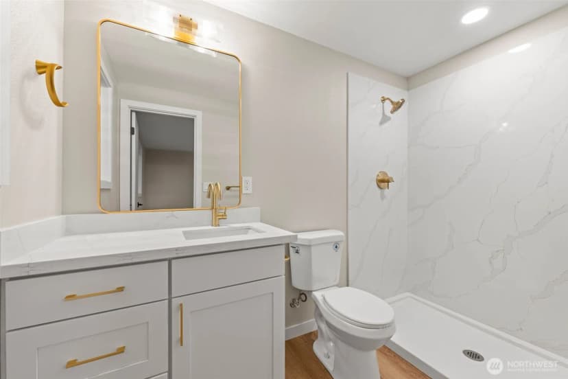 Property photo for 5208 66th Avenue W, University Place photo 25