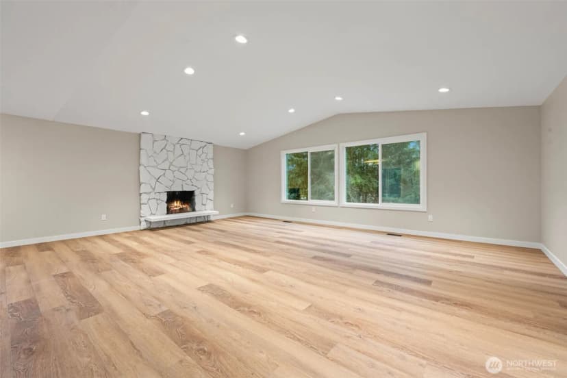 Property photo for 5208 66th Avenue W, University Place photo 5