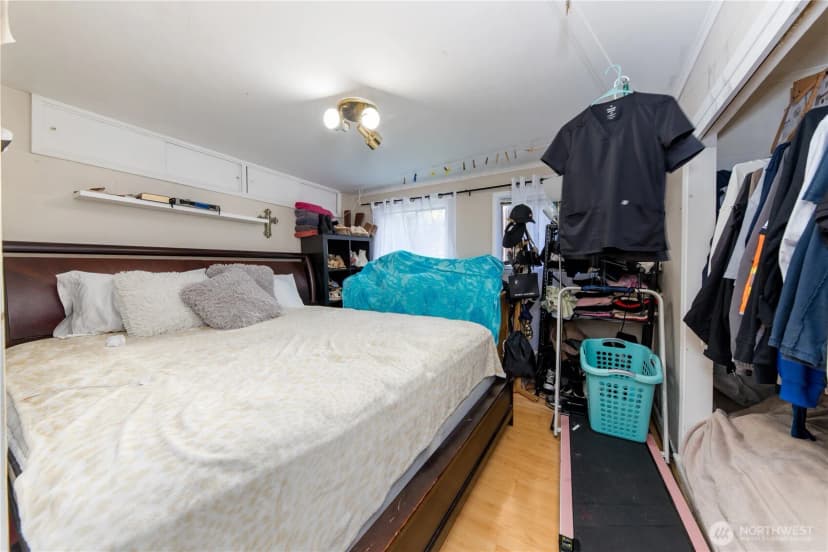 Property photo for 9264 57th Avenue S, Seattle photo 16