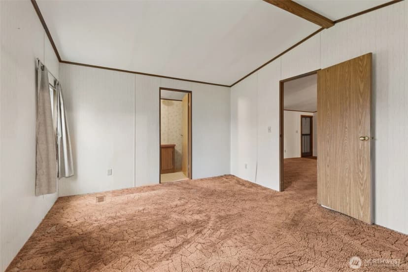 Property photo for 1612 W Young Street, Elma photo 14