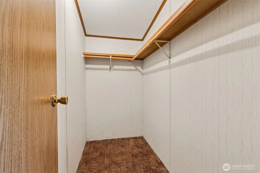 Property photo for 1612 W Young Street, Elma photo 13