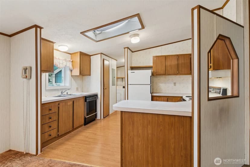 Property photo for 1612 W Young Street, Elma photo 7