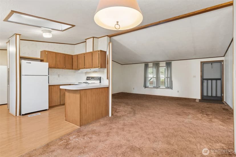 Property photo for 1612 W Young Street, Elma photo 6