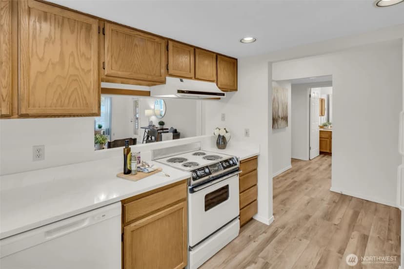 Property photo for 3941 226th Place Se #211, Issaquah photo 15
