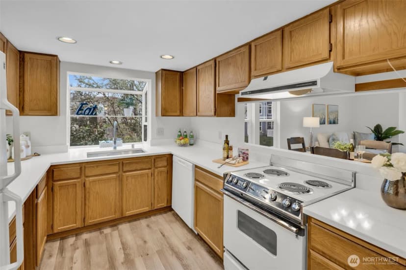 Property photo for 3941 226th Place Se #211, Issaquah photo 13
