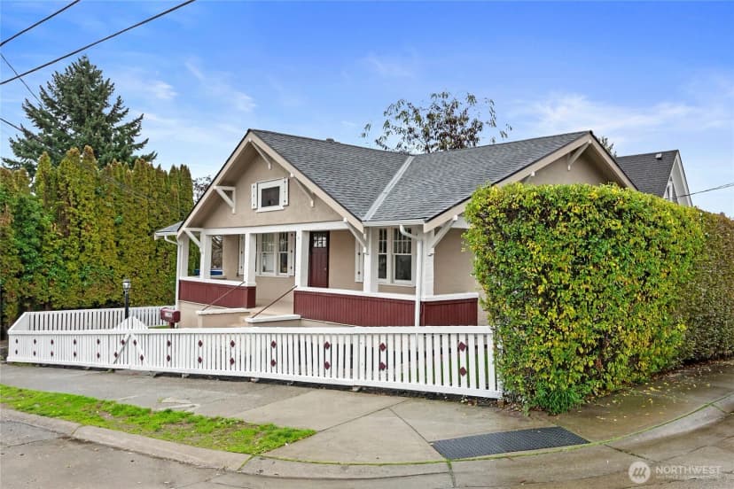 Property photo for 1102 Highland Avenue, Bremerton