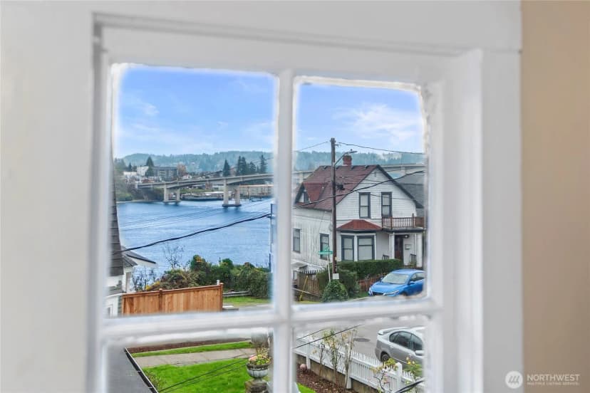 Property photo for 1102 Highland Avenue, Bremerton photo 18