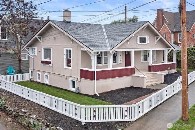Property photo for 1102 Highland Avenue, Bremerton photo 4