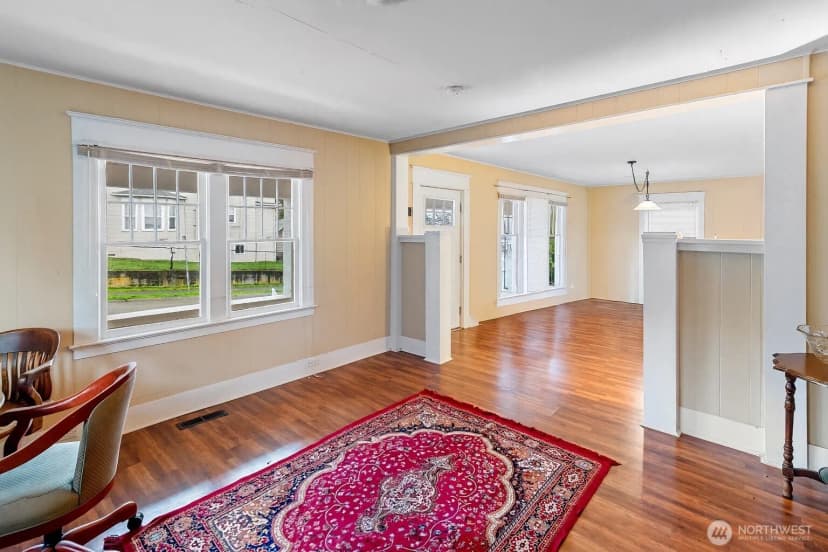 Property photo for 1102 Highland Avenue, Bremerton photo 9