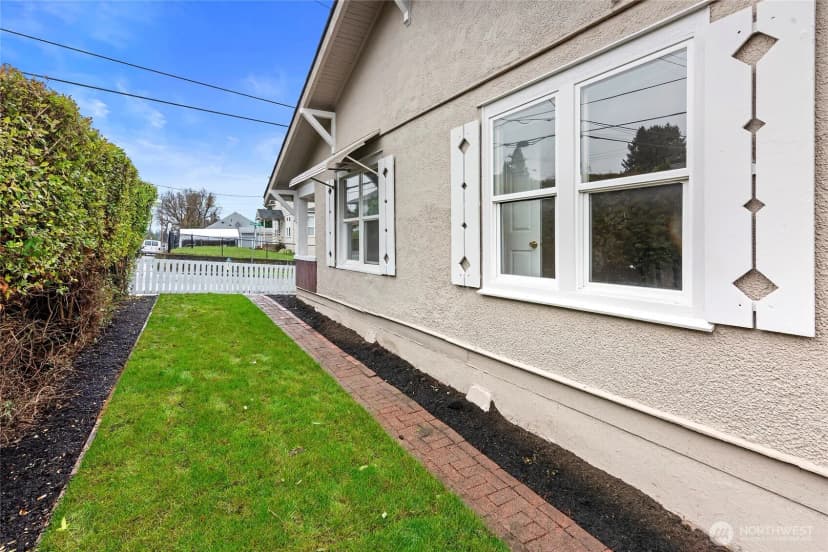 Property photo for 1102 Highland Avenue, Bremerton photo 7