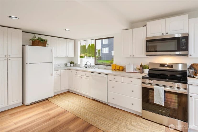 Property photo for 2631 Nw 205th Street, Shoreline photo 11