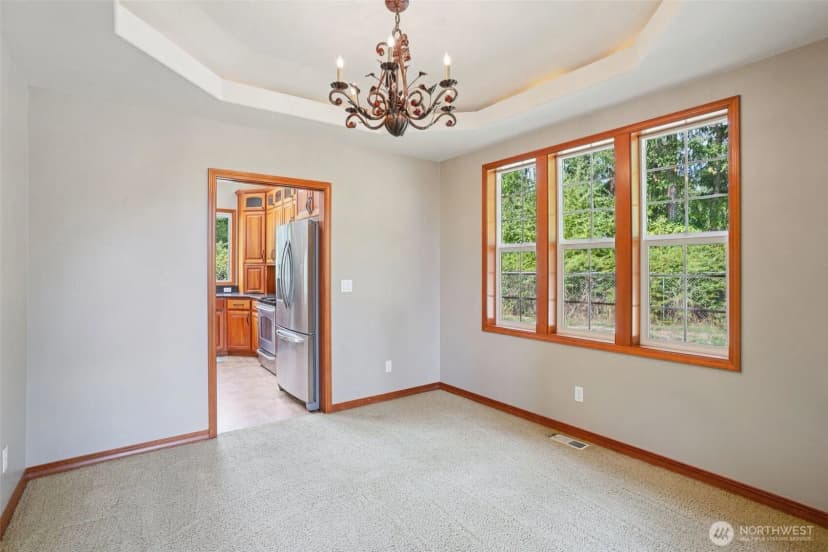 Property photo for 12619 240th Street Court E, Graham photo 11