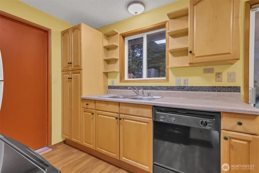 Property photo for 12302 114th Avenue E, Puyallup photo 9