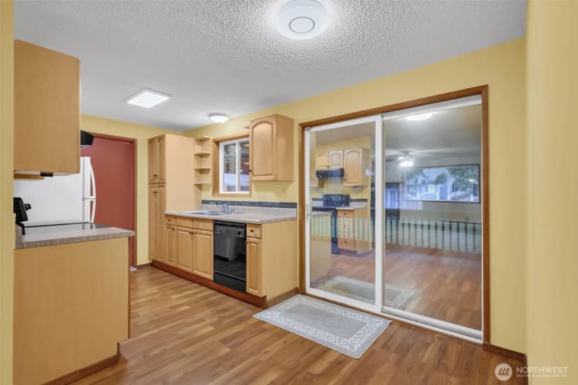 Property photo for 12302 114th Avenue E, Puyallup photo 8