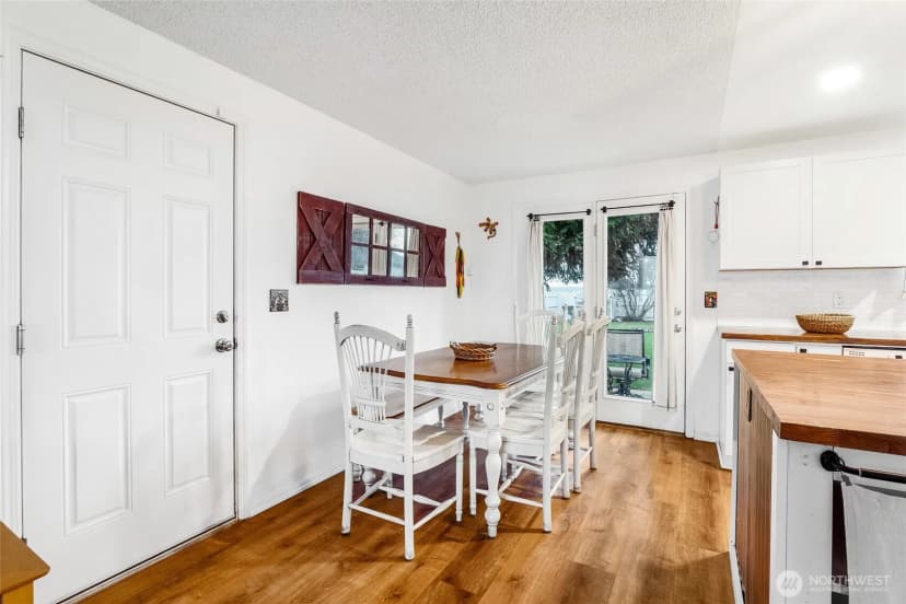 Property photo for 326 W 8th St, Warden photo 9