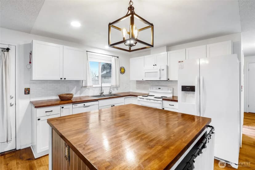 Property photo for 326 W 8th St, Warden photo 10