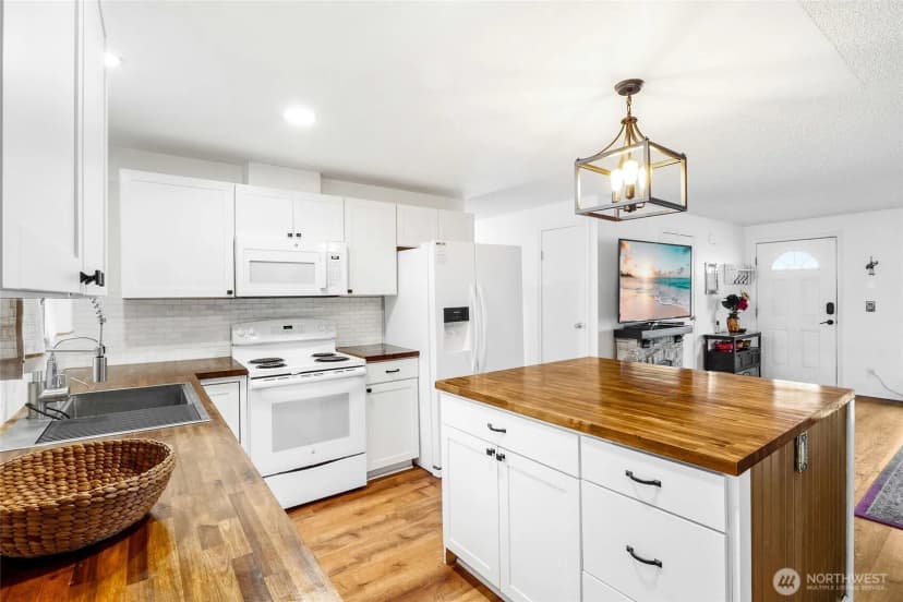 Property photo for 326 W 8th St, Warden photo 11