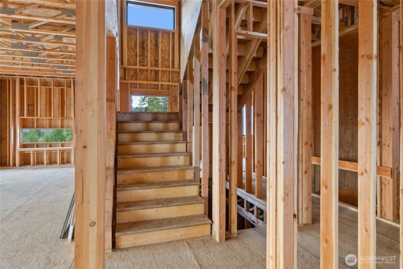 Property photo for 901 Whisper Creek Drive, Cle Elum photo 12