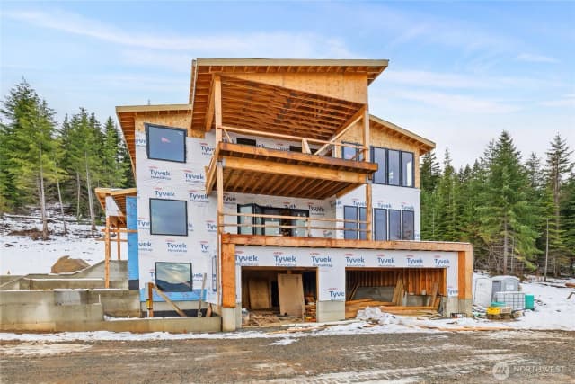 Property photo for 901 Whisper Creek Drive, Cle Elum photo 4